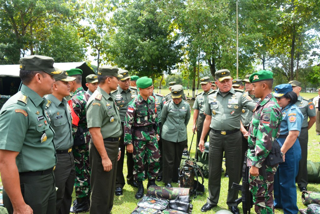 Asops Panglima TNI Cek Kesiapan Batalyon 410/Alugoro